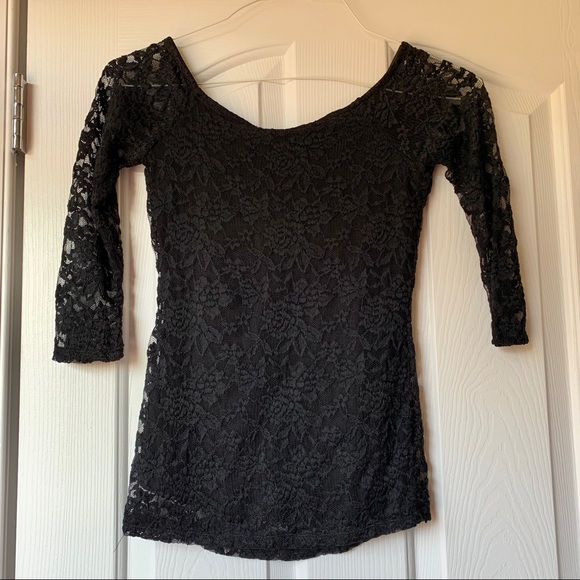 π Forever 21 Black Lace 3/4 Sleeve Top size S NWT - Picture 3 of 8